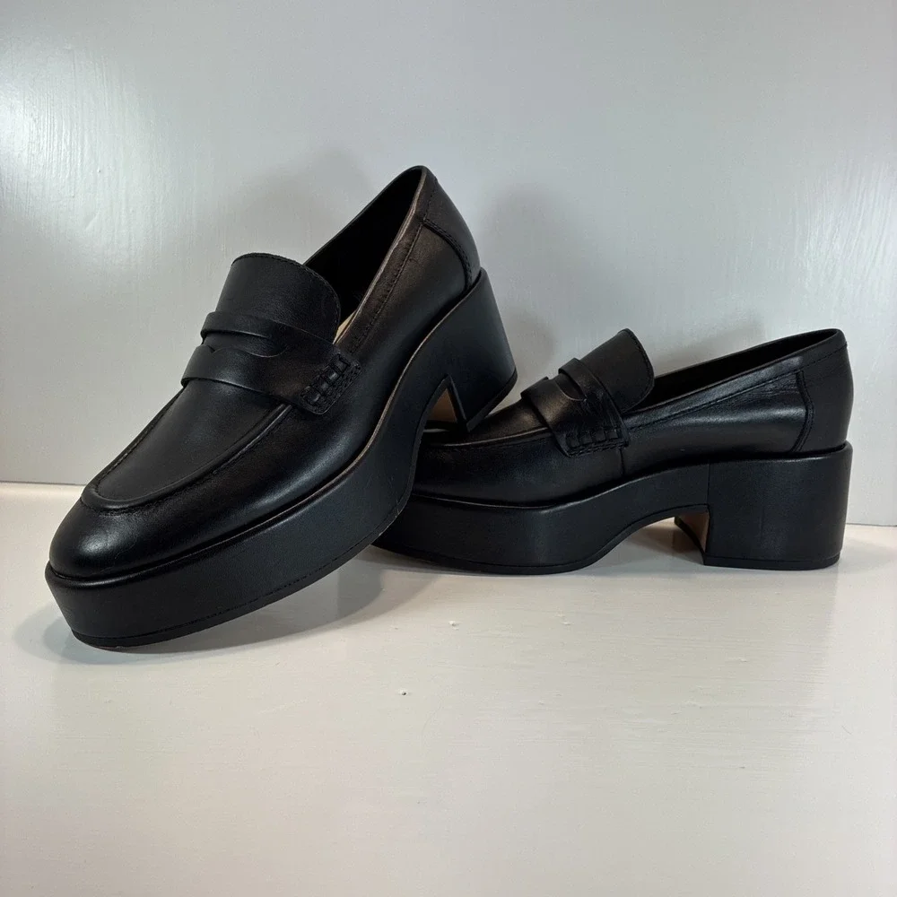 Women's 7.5 Shoes Dolce Vita Black Leather Yanni Platform Penny Loafers Mint